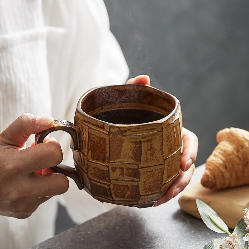 كوب سيراميك يدوي الصنع بتصميم  - مراجعة Coffee Tea Japan وسعره