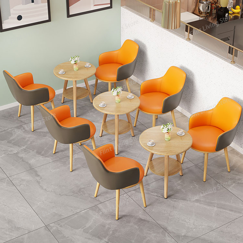 طاولة جانبية من القماش بتصميم  - مراجعة Coffee Tea Lounge وسعره