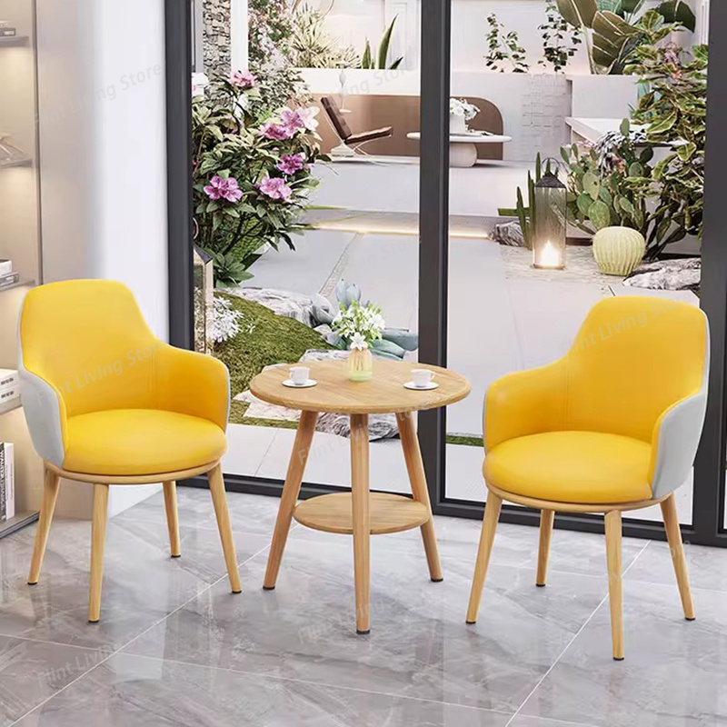 طاولة جانبية من القماش بتصميم  - مراجعة Coffee Tea Lounge وسعره