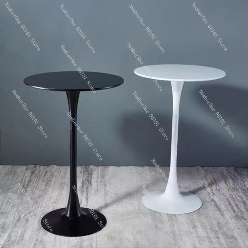 طاولة قهوة دائرية أنيقة بتصميم - مراجعة Coffee Tea Lounge وسعره
