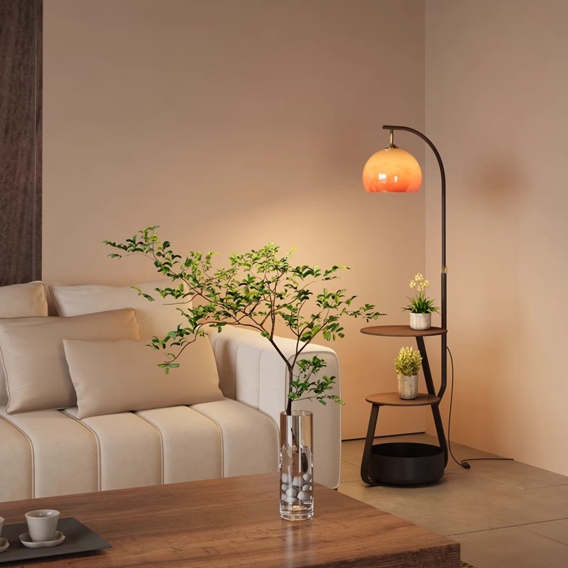 مصباح أرضي، طاولة جانبية عتيقة - مراجعة Coffee&Tea House Opinie وسعره